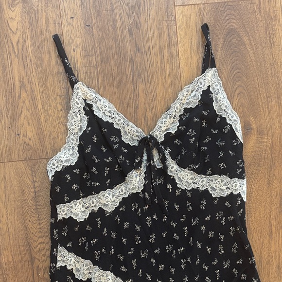 Wild Fable Women’s Lace Trim Midi Slip Dress Black/Tan Floral - Picture 4 of 6